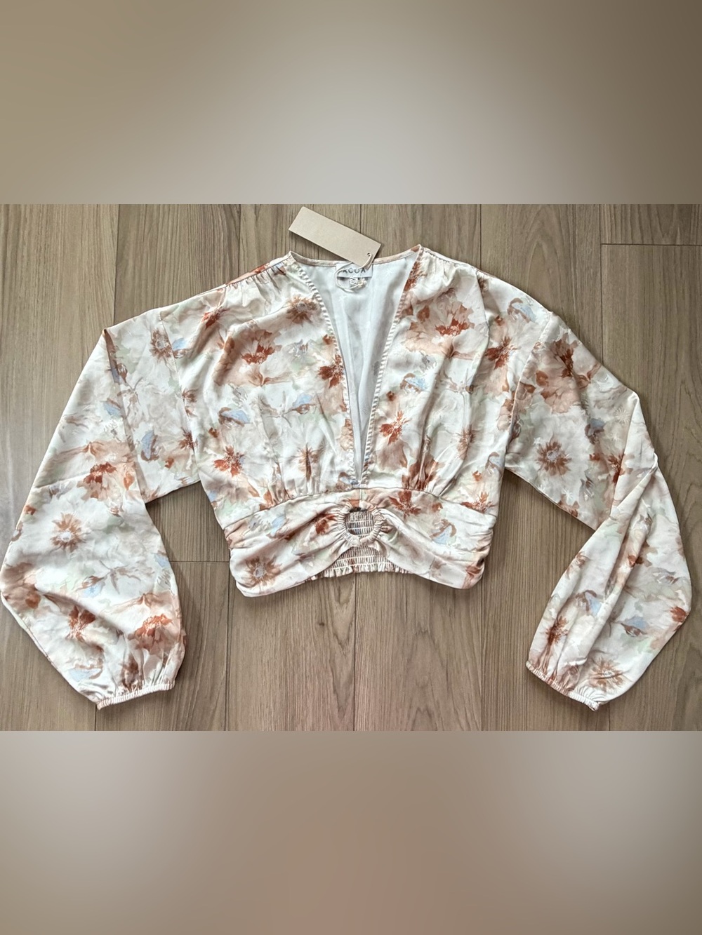 ACOA Floral O-Ring Detail Front Plunge Long Sleeve Crop Top - Cream and Rust M